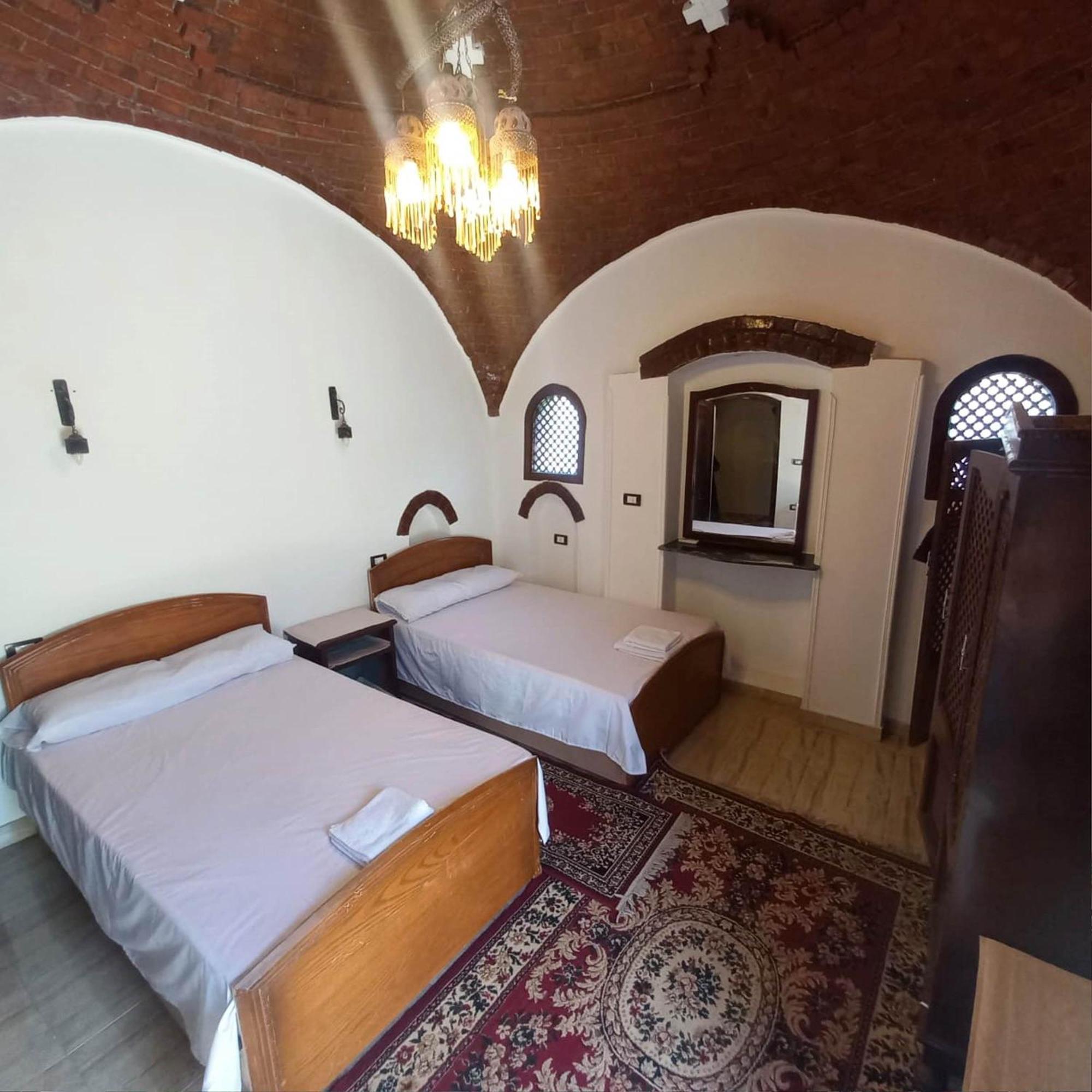 Villa Giulio Luxor Guest House Exterior foto