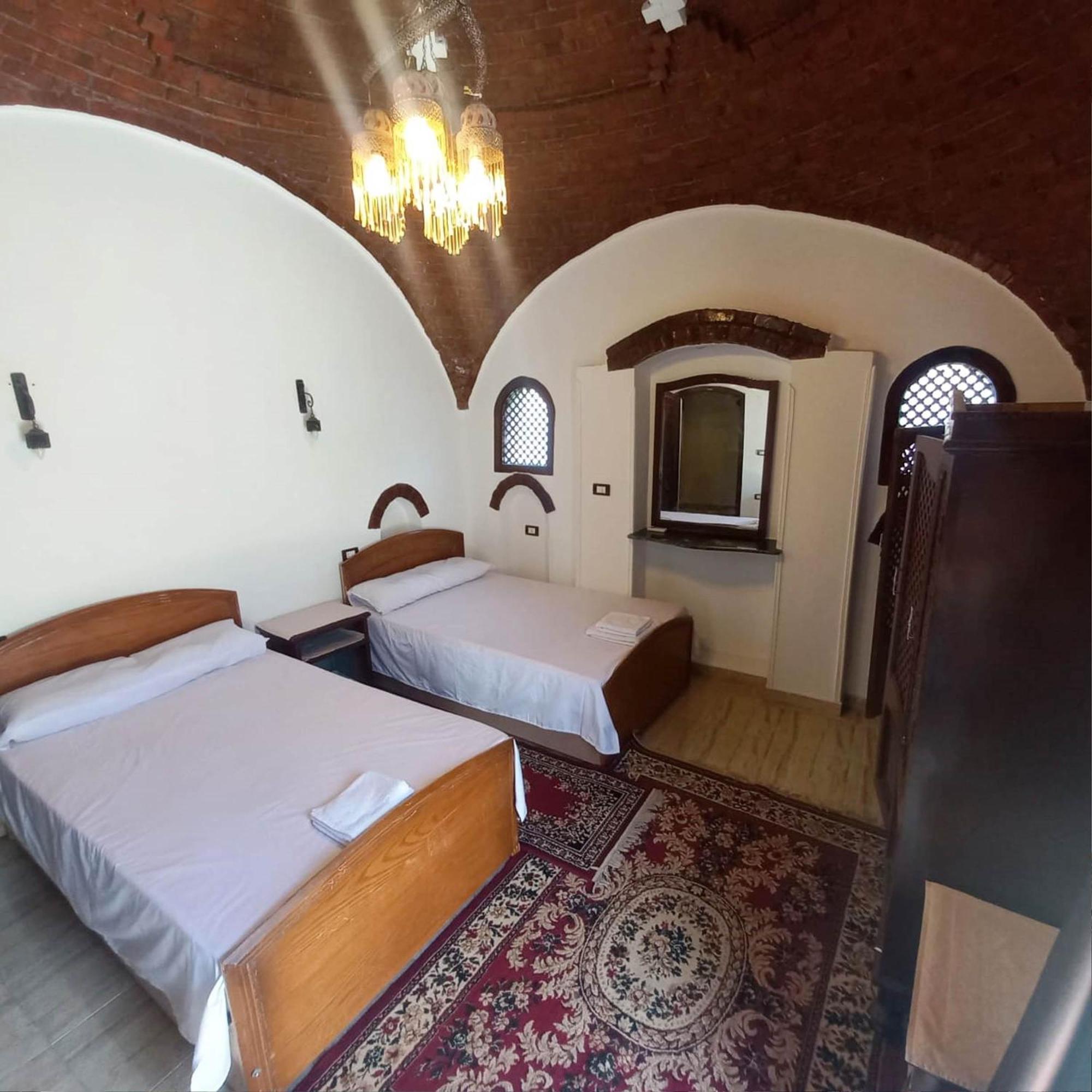 Villa Giulio Luxor Guest House Exterior foto